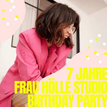Frau Hölle Studio Geburtstagsfeier [Digital]