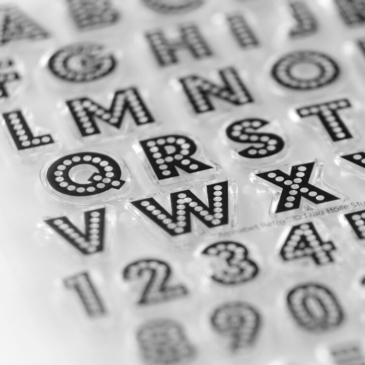 Amscan Stempelset Alphabet A–Z – 26 Holzstempel – Für Einschulung, Basteln & Kreative Projekte – Ab 3 Jahren
